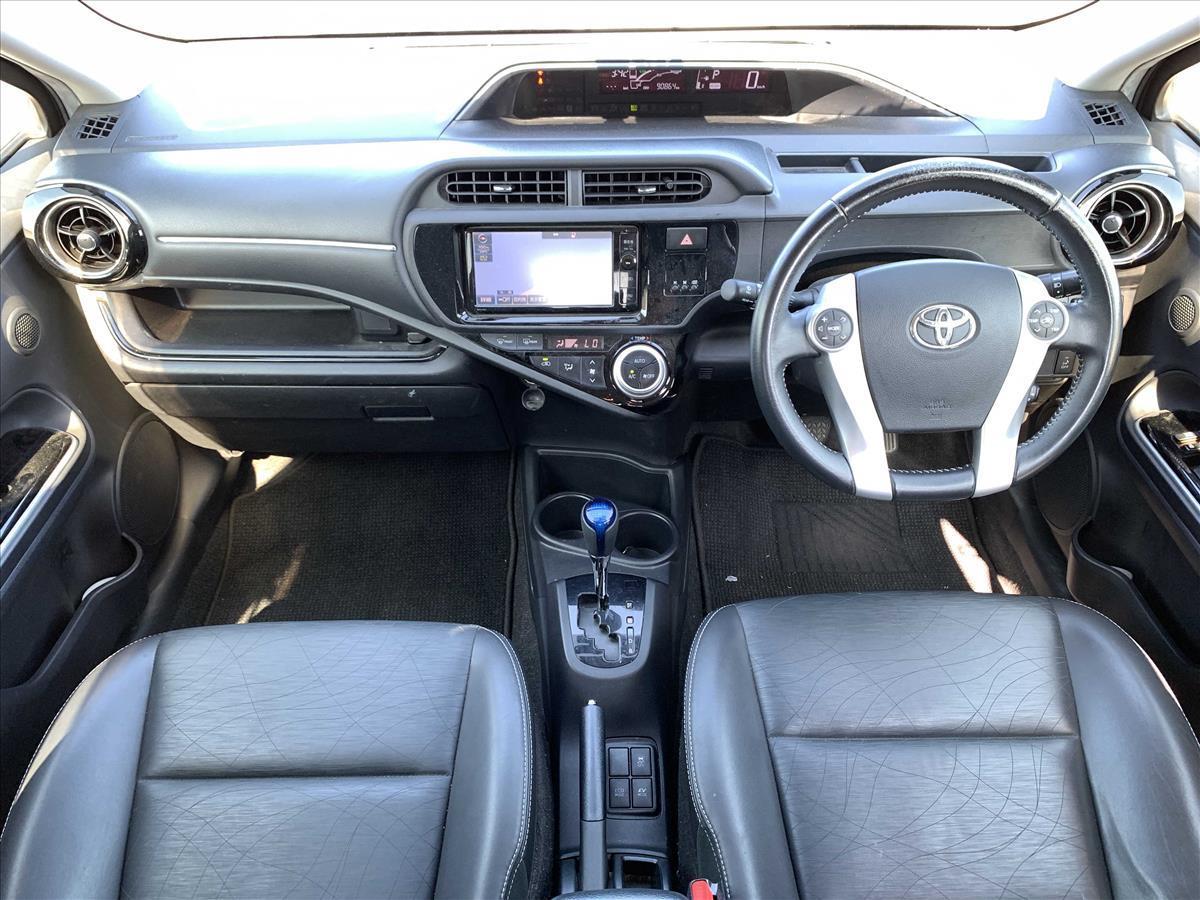 2015 Toyota Aqua