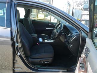 2013 Toyota Camry - Thumbnail