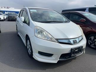 2012 Honda FIT SHUTTLE - Thumbnail