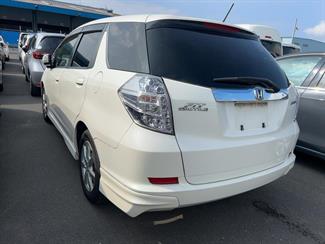 2012 Honda FIT SHUTTLE - Thumbnail