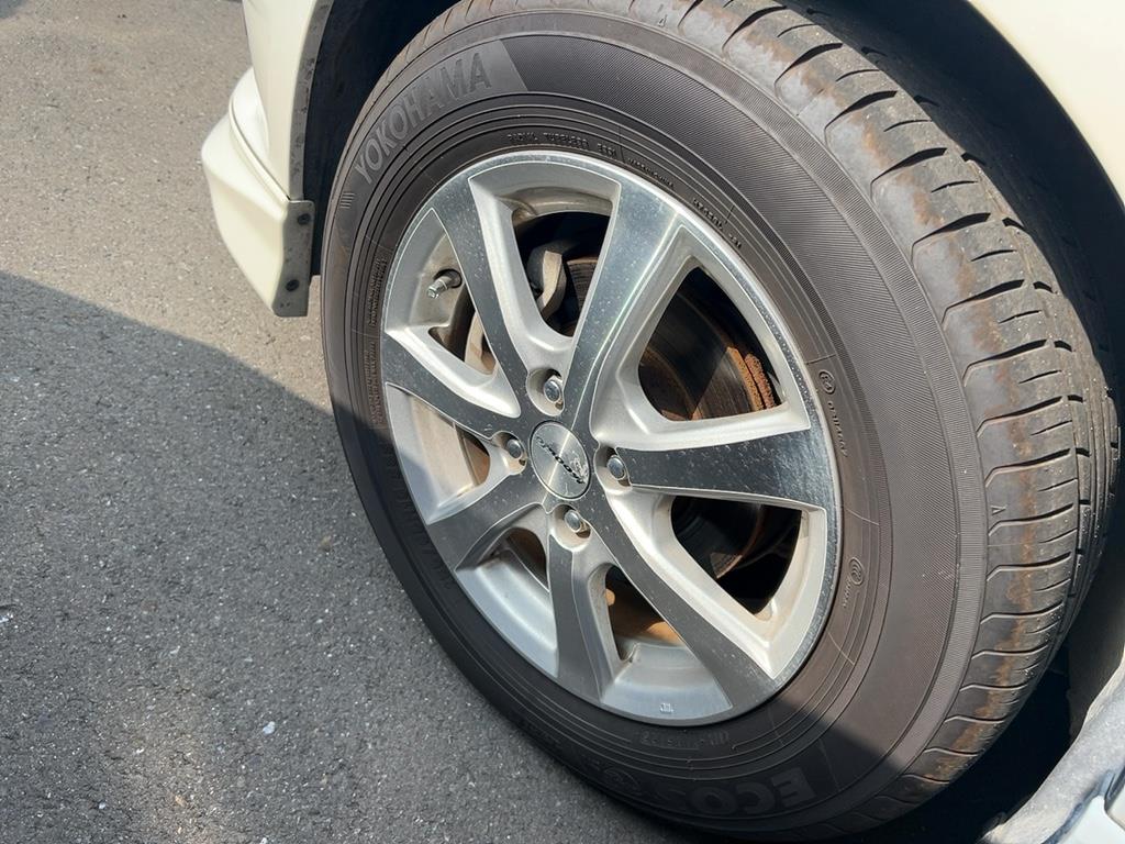 2012 Honda FIT SHUTTLE