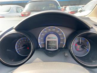 2012 Honda FIT SHUTTLE - Thumbnail