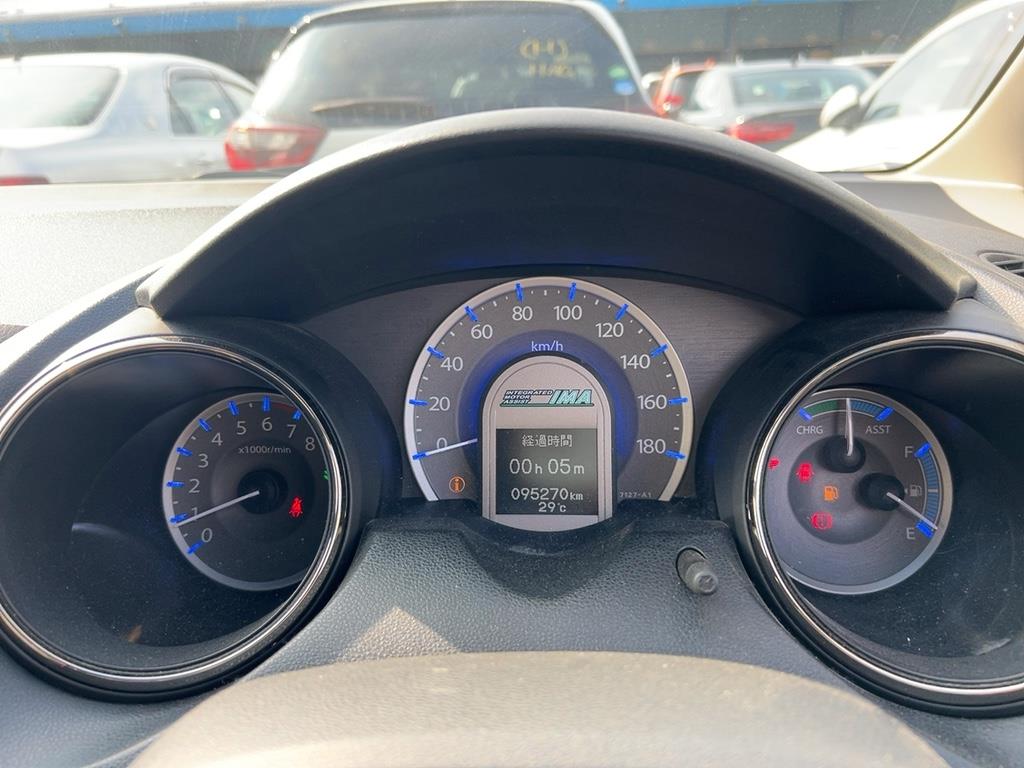 2012 Honda FIT SHUTTLE
