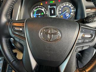 2020 Toyota ALPHARD HYBRID - Thumbnail