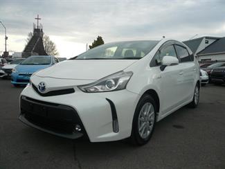 2015 Toyota Prius - Thumbnail