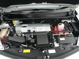 2015 Toyota Prius - Thumbnail