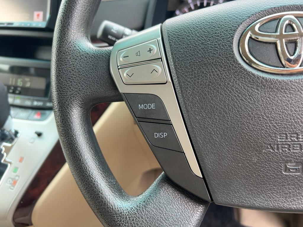 2012 Toyota VELLFIRE