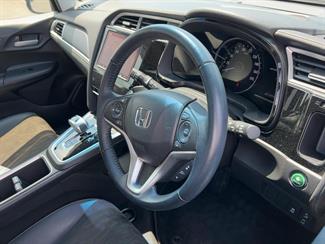 2021 Honda Shuttle - Thumbnail