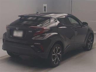 2017 Toyota CHR - Thumbnail