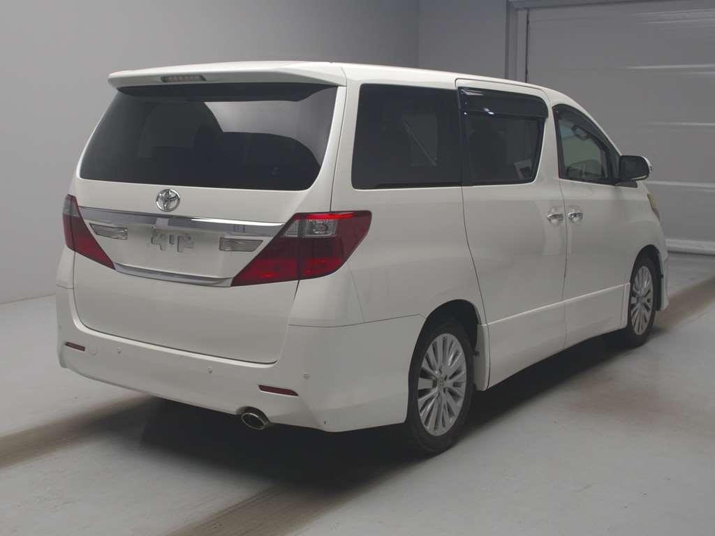 2012 Toyota Alphard