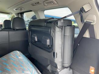 2014 Toyota VELLFIRE - Thumbnail