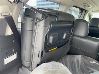 2014 Toyota VELLFIRE - Thumbnail