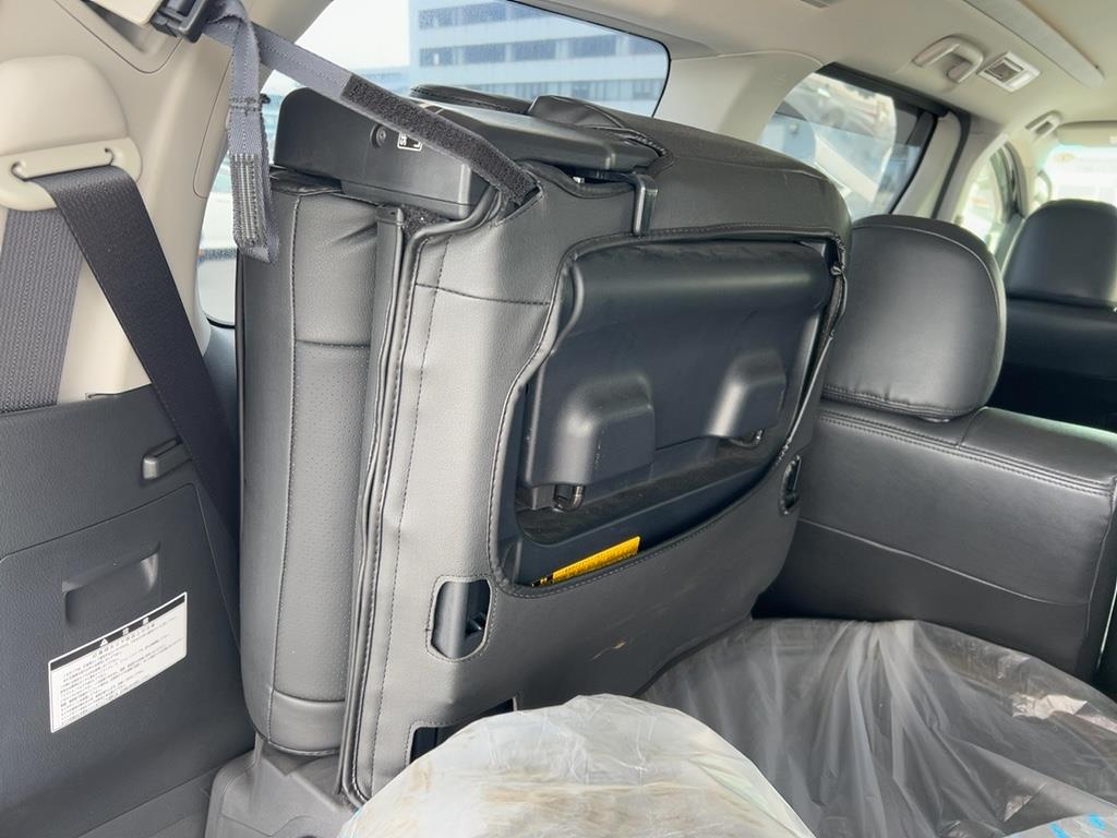 2014 Toyota VELLFIRE