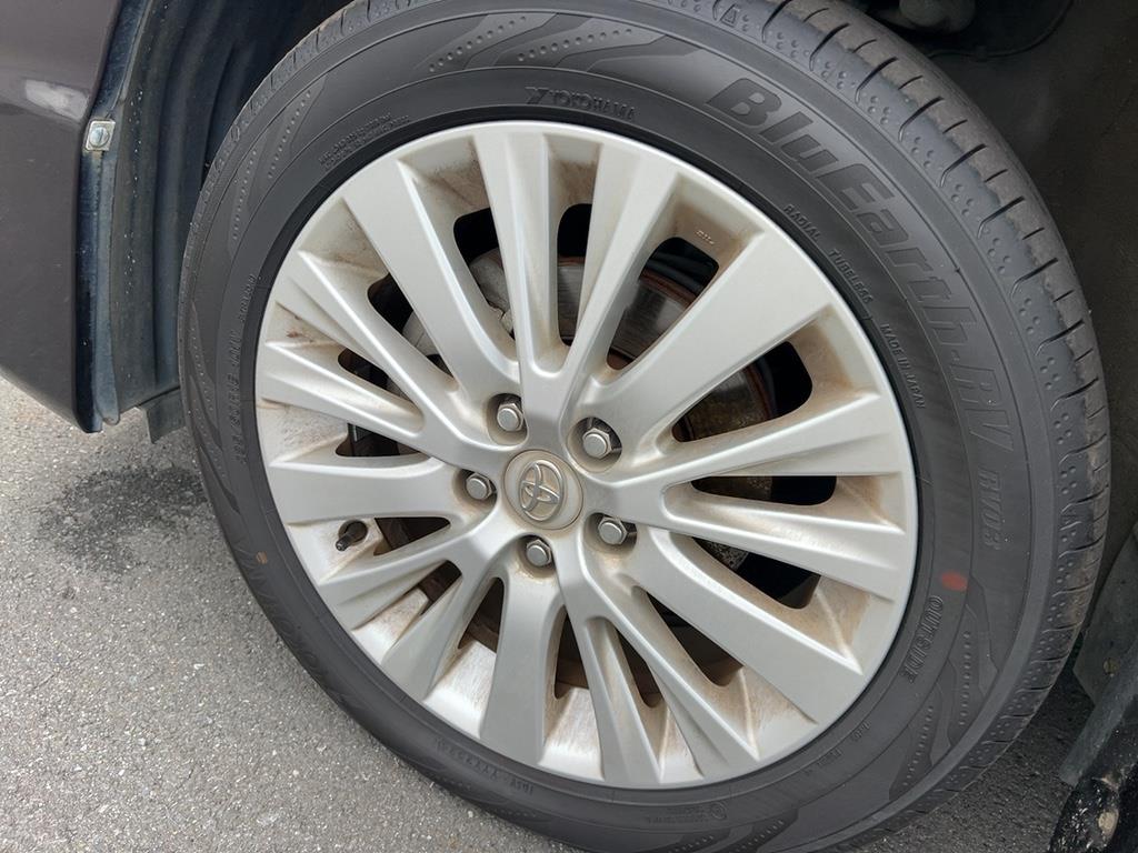 2014 Toyota VELLFIRE