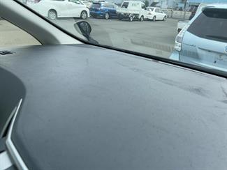 2014 Toyota VELLFIRE - Thumbnail