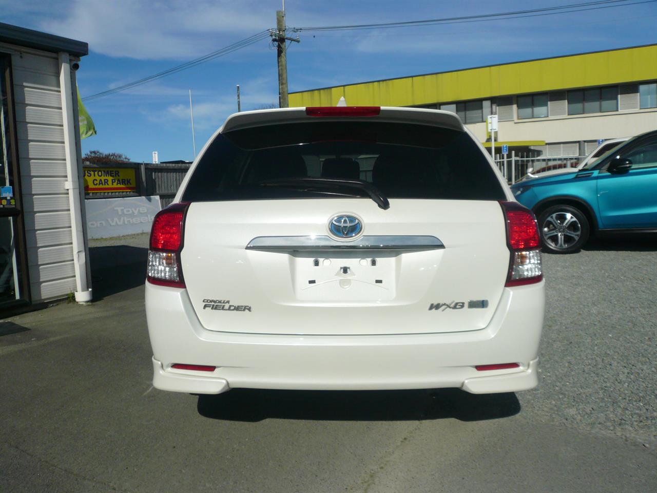 2014 Toyota Corolla Fielder