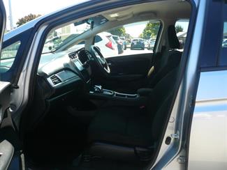 2022 Honda Fit shuttle hybrid 1500cc - Thumbnail