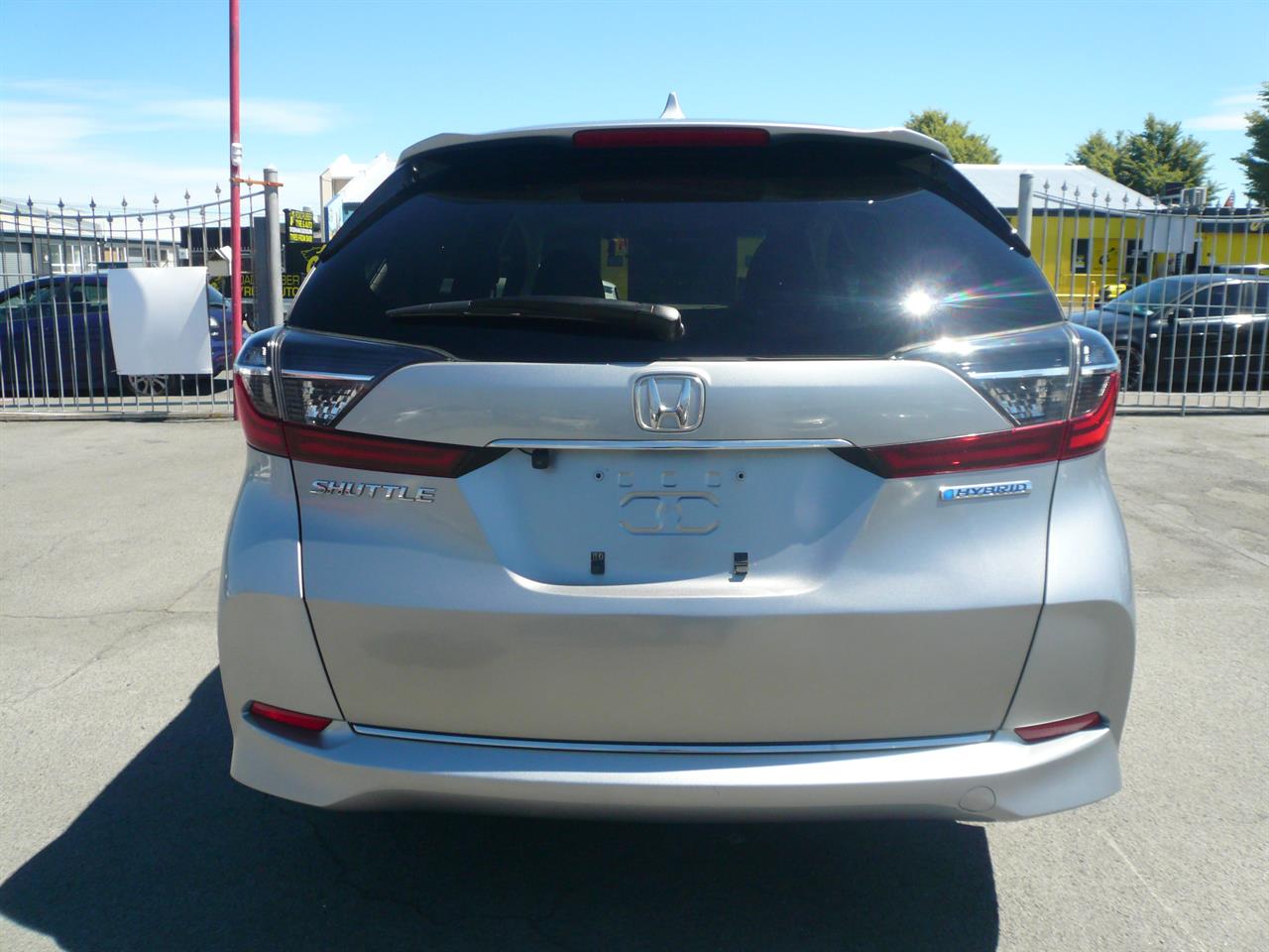 2022 Honda Fit shuttle hybrid 1500cc