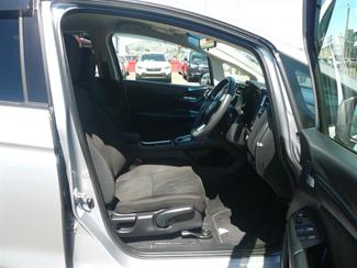 2022 Honda Fit shuttle hybrid 1500cc - Thumbnail