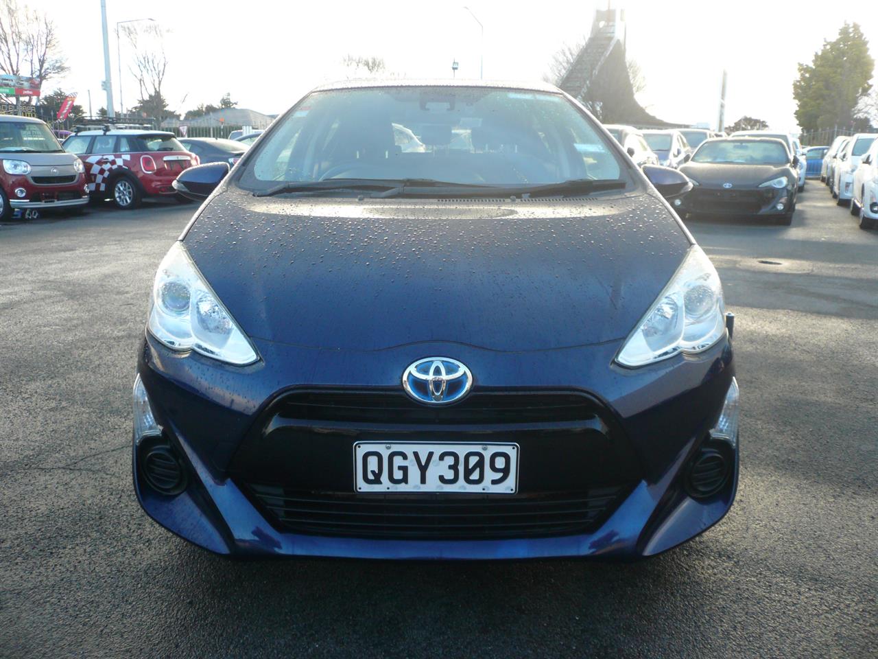 2017 Toyota Aqua