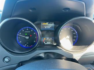 2016 Subaru OUTBACK - Thumbnail