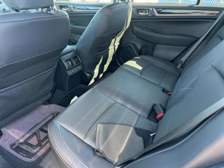 2016 Subaru OUTBACK - Thumbnail