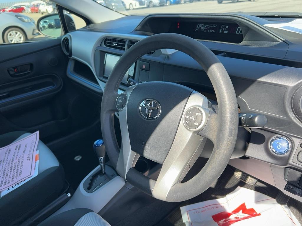 2014 Toyota Aqua