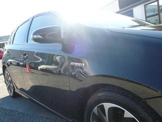 2016 Toyota COROLLA - Thumbnail