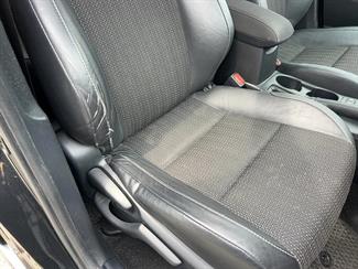 2016 Toyota COROLLA - Thumbnail