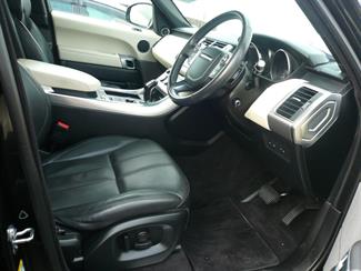2017 Land Rover Range Rover - Thumbnail