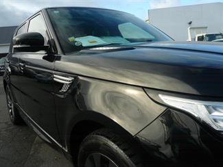 2017 Land Rover Range Rover - Thumbnail