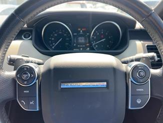 2017 Land Rover Range Rover - Thumbnail