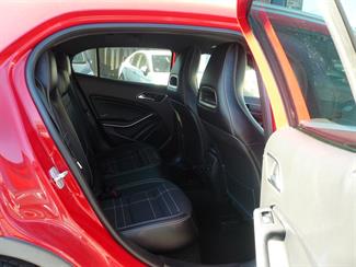 2014 Mercedes-Benz GLA 250 - Thumbnail