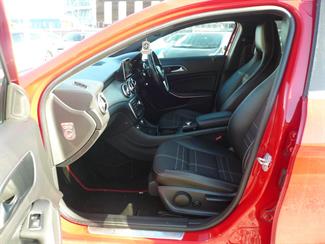 2014 Mercedes-Benz GLA 250 - Thumbnail