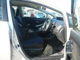 2015 Toyota Prius - Thumbnail