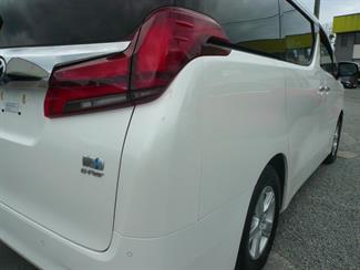 2021 Toyota Alphard - Thumbnail