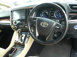 2021 Toyota Alphard - Thumbnail