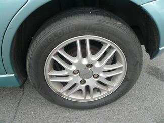 2002 Ford Focus - Thumbnail