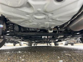 2020 Toyota PRIUS ALPHA - Thumbnail