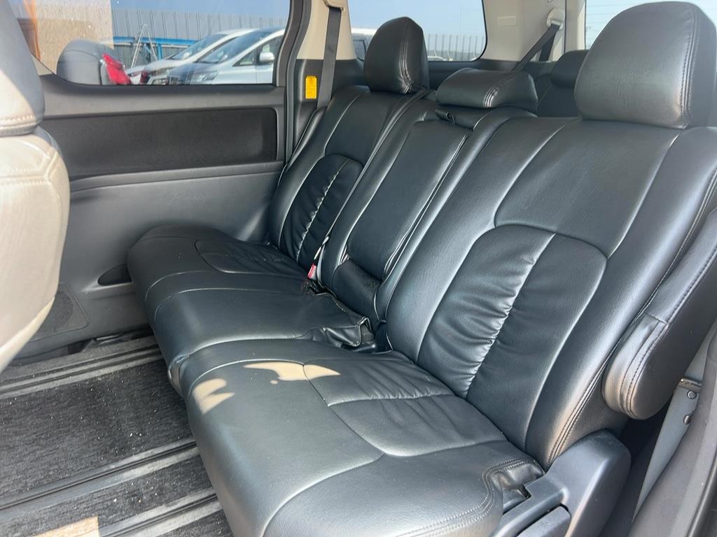2012 Toyota VELLFIRE
