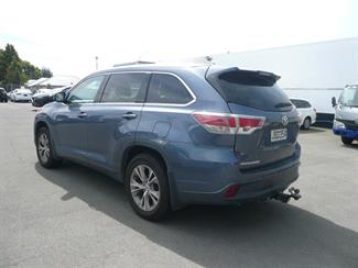 2015 Toyota Highlander - Thumbnail