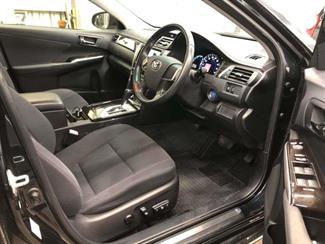 2012 Toyota Camry - Thumbnail