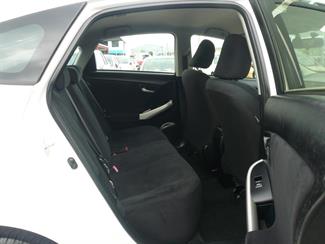 2015 Toyota Prius - Thumbnail