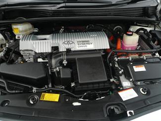 2015 Toyota Prius - Thumbnail