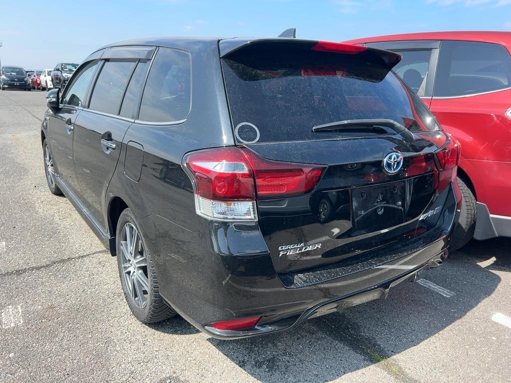 2017 Toyota Corolla Fielder