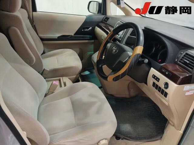 2012 Toyota VELLFIRE