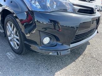 2015 Toyota COROLLA - Thumbnail