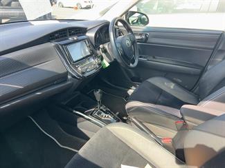 2015 Toyota COROLLA - Thumbnail