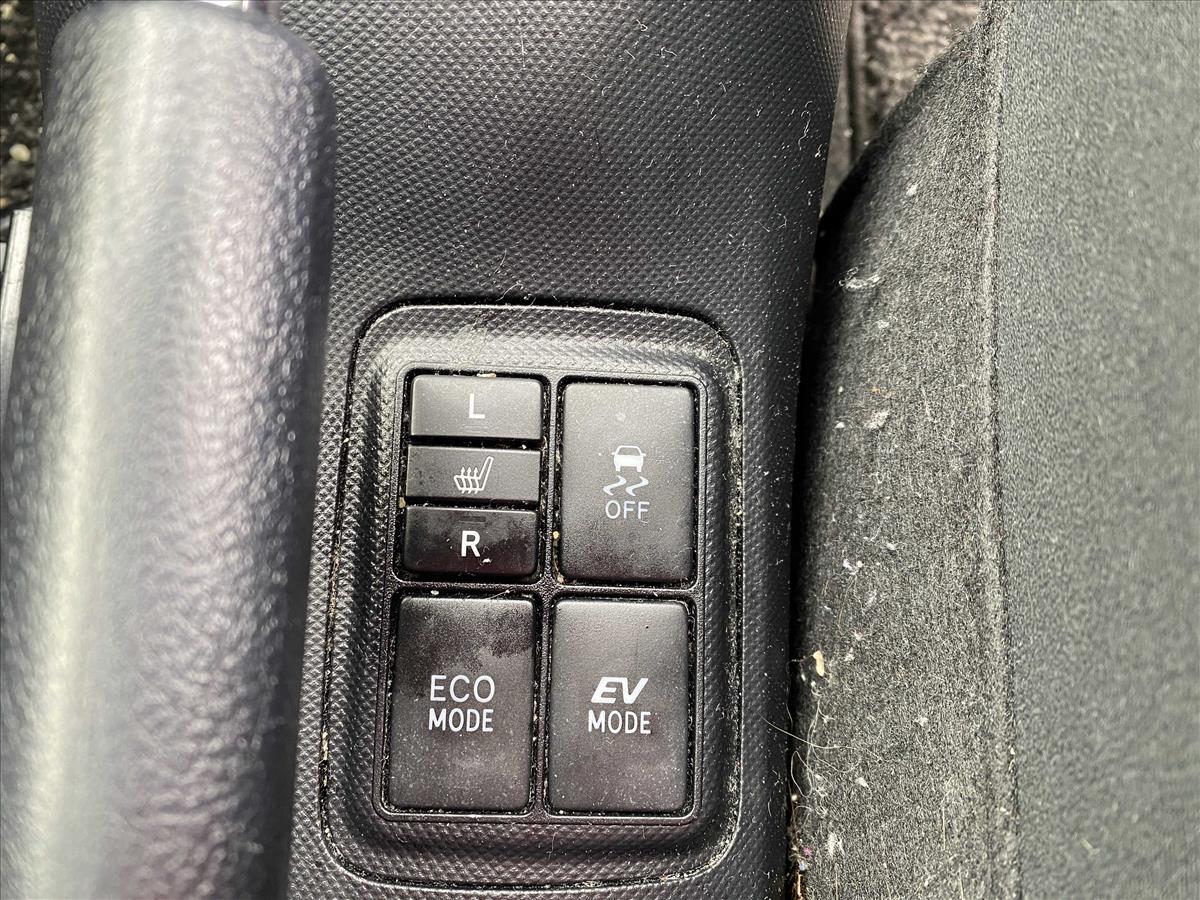 2015 Toyota Aqua