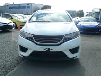 2013 Honda Fit Hybrid automatic - Thumbnail